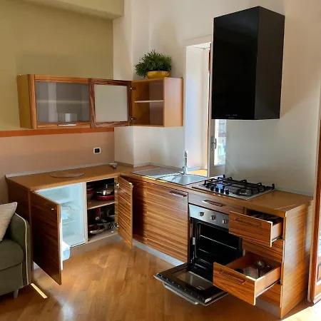 Cilento Gem - Center *